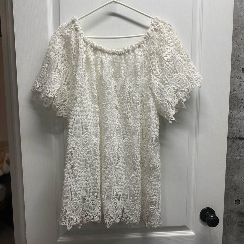 WHITE LACE DRESS/SHIRT